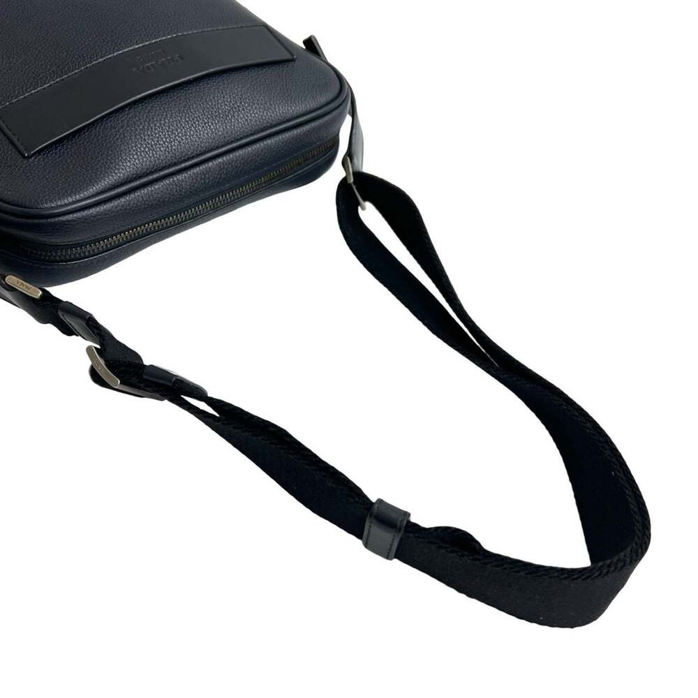 PRADA Blue Leather Pochette Shoulder Bag - Picture 4 of 10